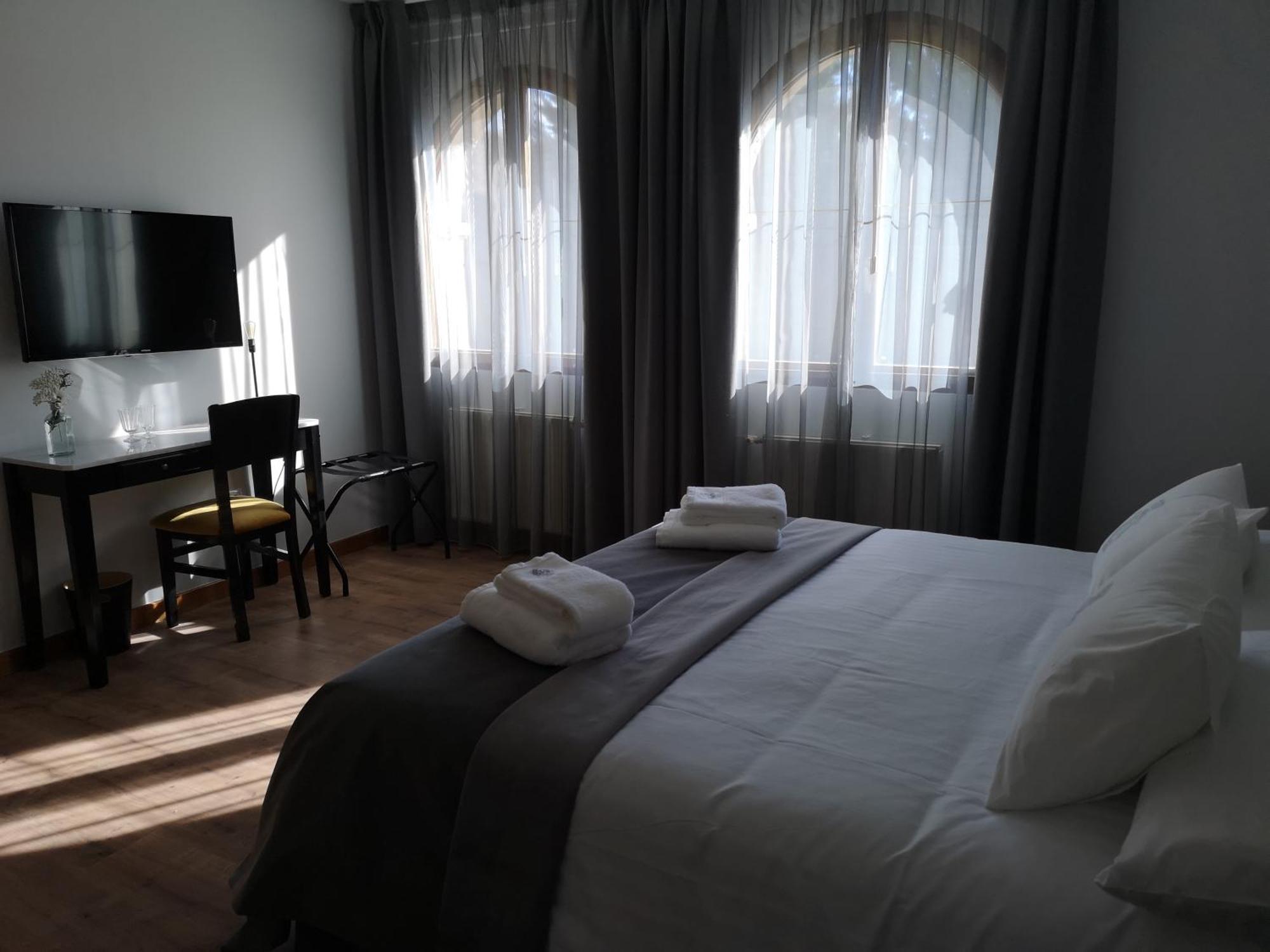 Hotel Monasterio De Tejeda Garaballa Esterno foto